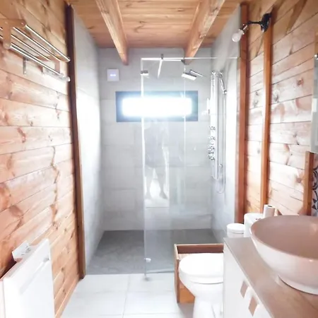 Cosy Climatise Avec Parking Et Internet *