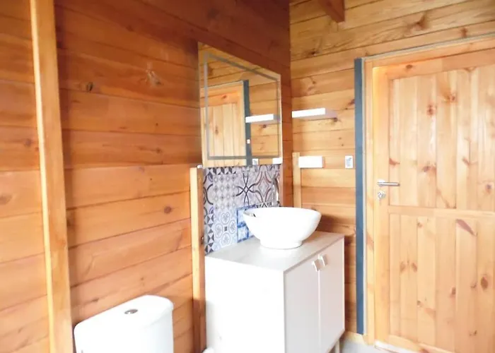 Cosy Climatise Avec Parking Et Internet 木屋 *